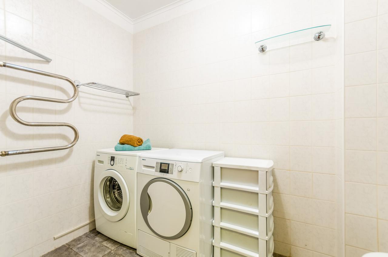 Sun City Hostel 3 Kiev Ngoại thất bức ảnh